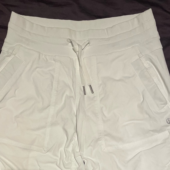 LULULEMON Dance Studio Drawstring Liner Cropped Pants - Picture 10 of 13